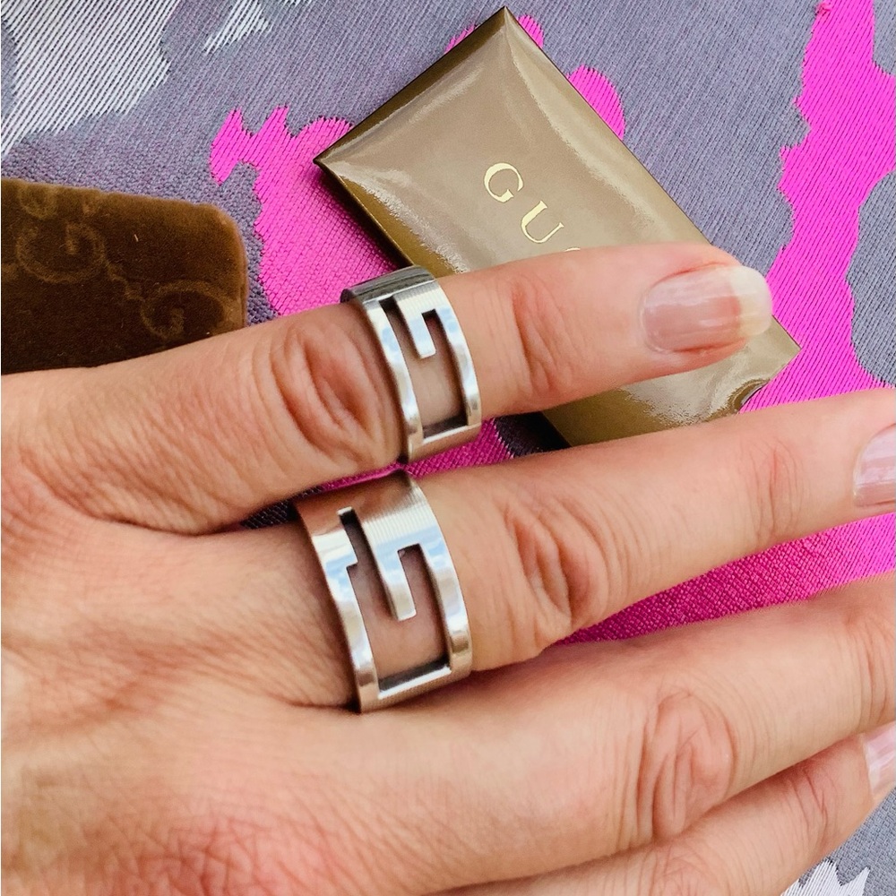 MOTHER’s and DAUGHTER’s GUCCI rings💞 - Picture 7 of 16